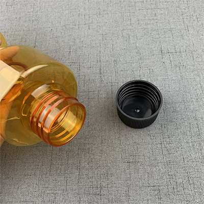 Big Capacity Dumbbell Shaped Water Bottle / Amazon Hot Sell 18 Oz (550ML) Bottle / Flip Top Leak Proof lid | 6 Colors