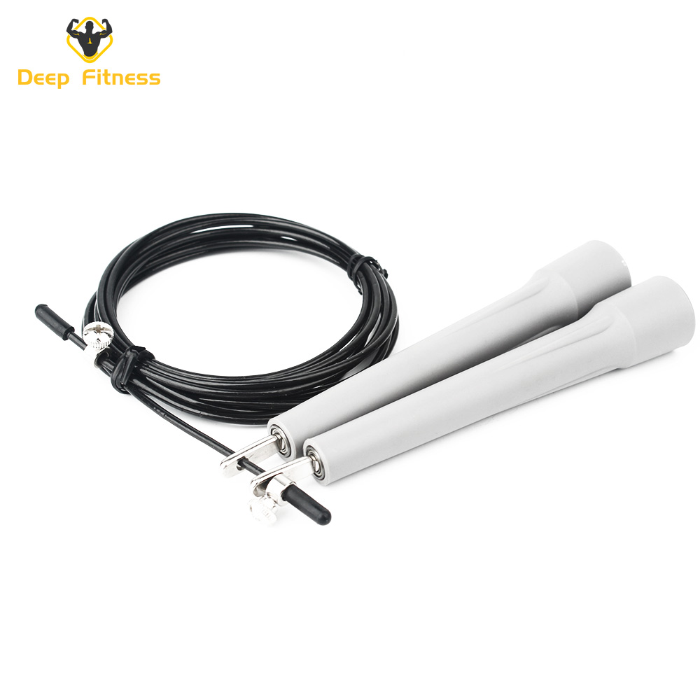 The plastic handle Steel wire rope Fitness Training Jump Rope